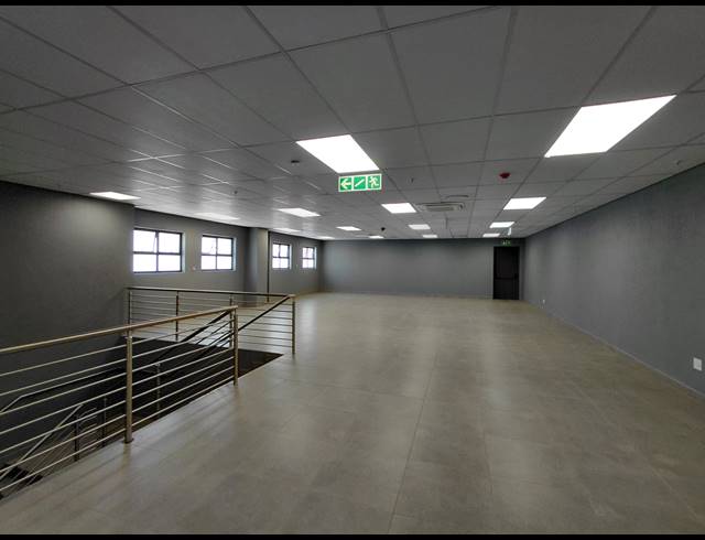 12,619M² WAREHOUSE TO LET IN WITFONTEIN